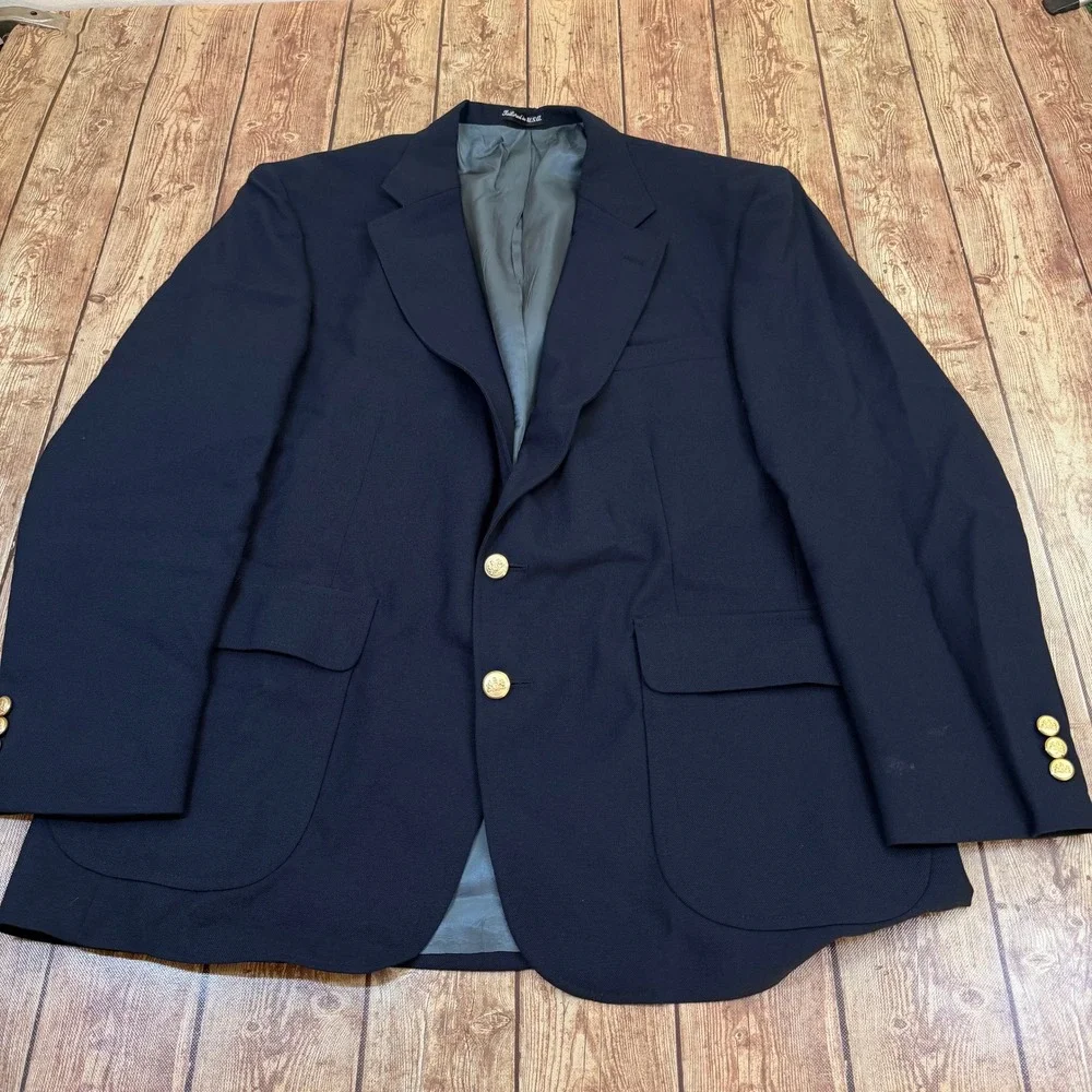 Stafford Classic Blazer Sport Coat Mens size 44R Blue Gold Tone Buttons